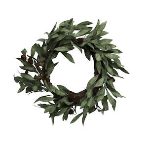 Eucalyptus & Brown Berry Wood Wreath - Small
