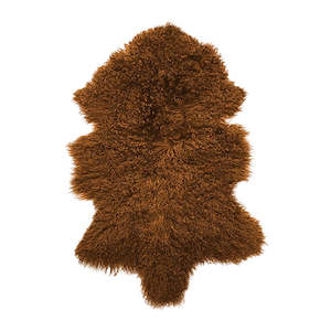 Rugs Animal Hides: Meru Tibetan Lamb Skin: Cassia Bark - 60x90