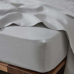 Sheets Sheet Sets: Ravello Linen Silver Fitted Sheet - Queen