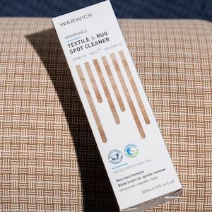 Home Living Accessories: Textile and Rug Spot Cleaner