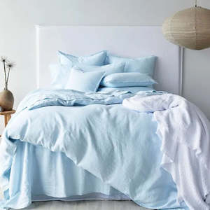 Bed Bath: Pure Linen Duvet Cover Set with 2 pillowcases: Powder - King