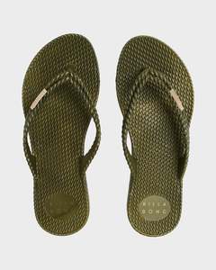 Womens Thongs: Womens Kick Back Metallic Thongs