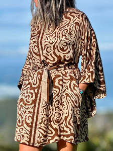 Kitekite Kimono Dress - Cocoa Drift (S/M) Vintage Crepe Silk Sari