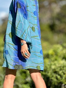 Kitekite Kimono Dress - Azure Lily (M/L) Vintage Crepe Silk Sari