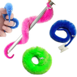 All Toys: Magic Worm - Magic Invisible String Fuzzy Worm