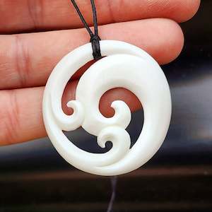 Natural Hand Carved Maori Bone Carving Pendant Necklace - Triple Koru