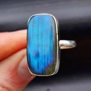 (Q) Rustic Handmade Solid 925 Sterling Silver & Natural Labradorite Rectangle Ring