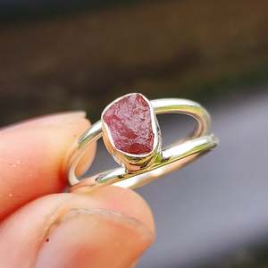 (Q) Solid 925 Sterling Silver & Natural Raw Pink Tourmaline Handmade Ring