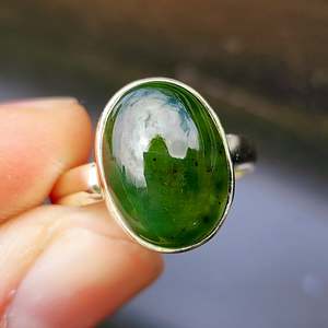 (Q) Solid 925 Sterling Silver & Natural Greenstone Handmade Oval Signet Ring