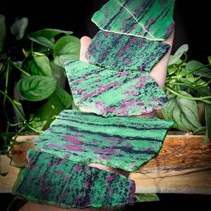 Gemstone Carving Slices: 634g Raw Ruby Zoisite Carving Slices (S14B4)