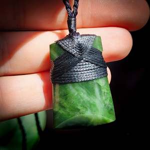 Bc Jade Greenstone Pendants: Nephrite Jade / Greenstone Toki Pendant Necklaces (N587)