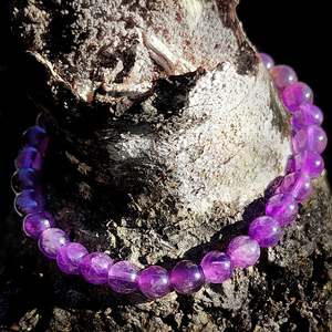 Elastic Bracelets: 6mm Natural Amethyst Elastic Bracelet