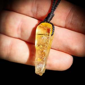 Gemstone Pendants: Natural Citrine Stone Freeform Pendant Necklace (1BBB311)