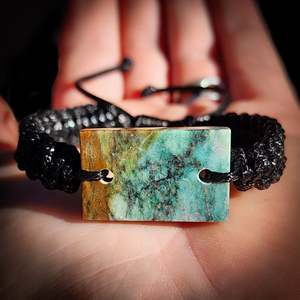 Nz Greenstone Bracelets: NZ Obay Stone / Polychrome Schist One Off Macrame Bracelet (1A3-839)