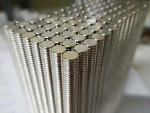 0kg 0 5kg: Neodymium Disc Magnet - 5mm x 1mm | N50