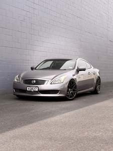 Products: Nissan Skyline 370GT - Lowered on 20s!