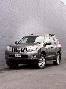 Toyota LandCruiser Prado - VX Limited!