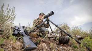 Products: Leupold PRO GUIDE CF-436 TRIPOD KIT