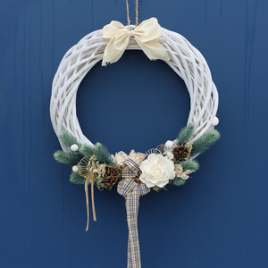 Additions Deluxe Card: Xmas Wreath | Plaid Pine