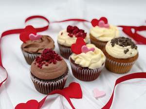Cupcakes: The Valentine's Cupcakes