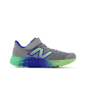 Footwear: New Balance PAARINB4