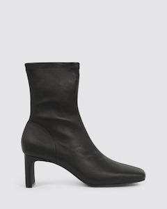 Boots Heels: JOJO BLACK STRETCH