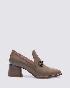 FOREVER LOAFERS TAUPE PATENT LEATHER