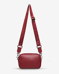 PLUNDER BAG ROUGE WITH WEBBED STRAP