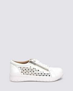 Womens Sneakers: SHOVO XF-ZR SNEAKERS WHITE