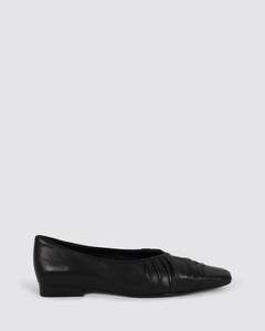 Mollini: OTAGE FLAT SHOES BLACK