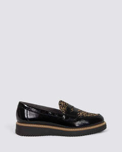Womens Flats: 10762 LOAFERS BLACK