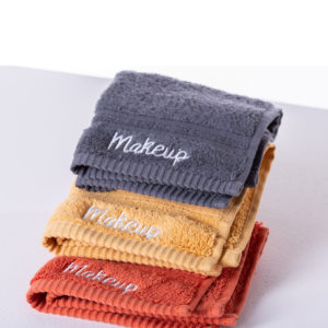 Bud Vase Hot Pink Gerbera