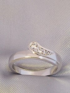 Diamond Comet Ring - Andrea Spicer