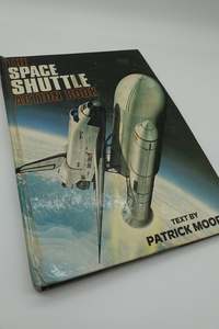 Toys Pastimes: The Space Shuttle Action Book - a pop up delight!