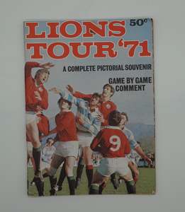Books Magazines: Rugby memorabilia... Lions Tour '71 - A complete pictorial souvenir