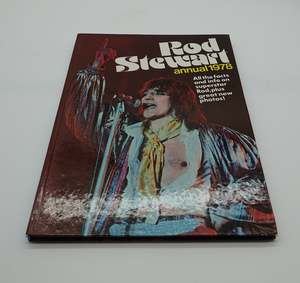 Art Posters: Rod Stewart Annual 1978, a stunning gift for any fan.