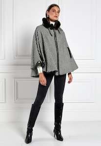 Capes: Chiltern Cape - Houndstooth