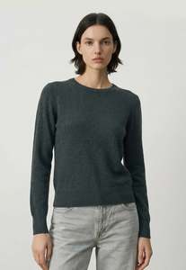 407 Cashmere Classic Crew - Kale