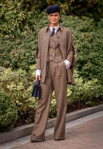 Holland Cooper: Knightsbridge Cape - Abbot Check Tweed