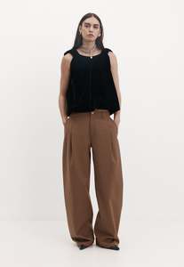 Harris Tapper: Cail Trouser - Tobacco