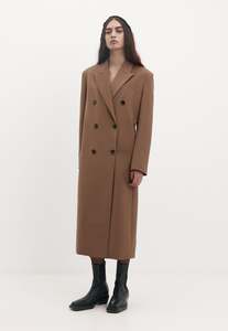 Harris Tapper: Iona Coat - Tobacco