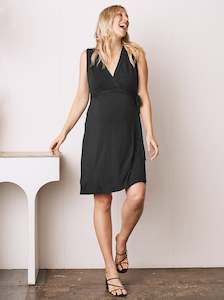 Black Maternity Dresses: Eve Maternity Classic Wrap Feeding Dress in Black