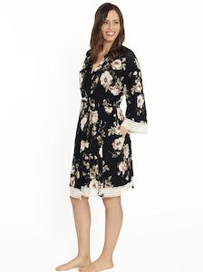 Nursing Robe in black floral