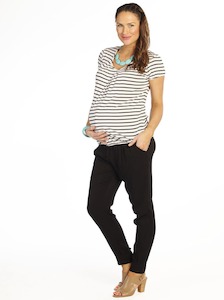 Maternity Pants: Comfortable Maternity Harem Pants in Black