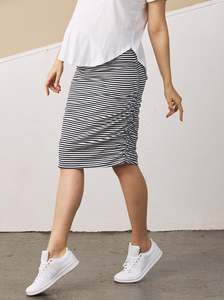 Maternity Fitted Skirt in Navy stripes