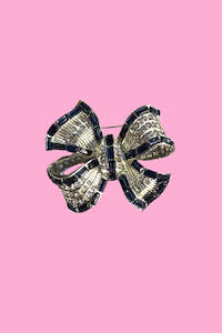 Necklaces: Dazzle Bow Brooch - Navy