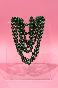AS Costume Pearl Necklace - Emerald