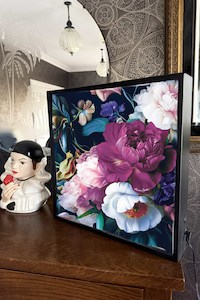 Lightboxes: Petal Chorus - Lightbox