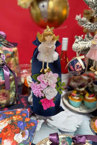 Bags Luggage: AS Wine Gift Bag - Navy Floral With White Francie Angel