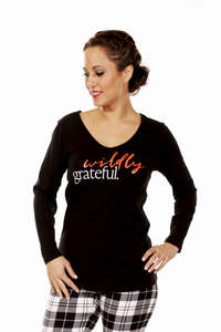 Basic Tee Long Sleeve Wildly Grateful - Black - SALE